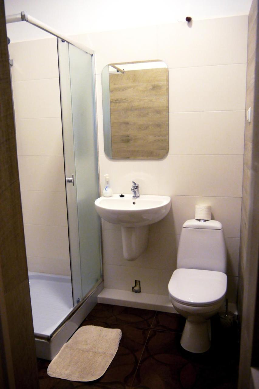 Guest Rooms Lviv Exterior photo